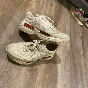 Gucci shoes